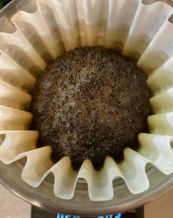 マラウイコーヒー蒸らし中